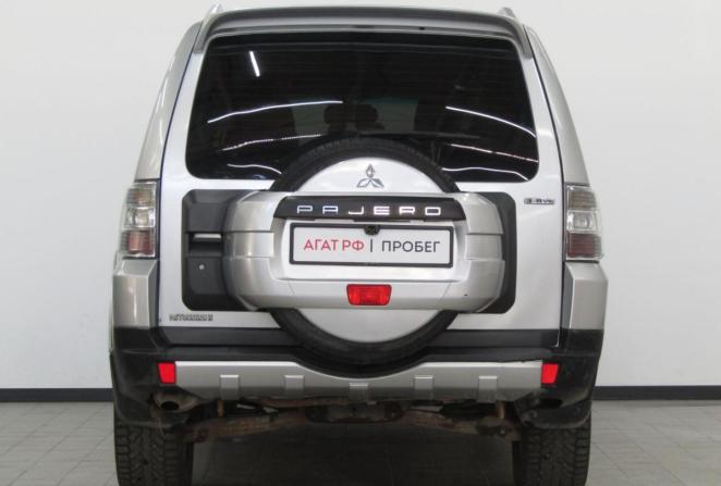 Mitsubishi Pajero IV с пробегом 2006 года, цена 1 150 000 рублей, 291031 км, внедорожник, Автокод Объявления