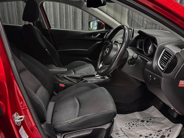 Mazda Axela III с пробегом 2014 года, цена 1 170 000 рублей, 121000 км, хэтчбек, Автокод Объявления