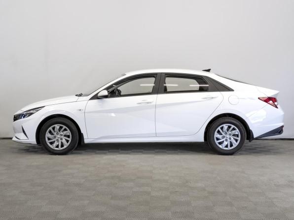 Hyundai Elantra VII (CN7) с пробегом 2022 года, цена 1 990 000 рублей, 58162 км, седан, Автокод Объявления