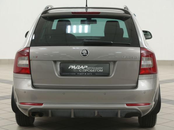 Skoda Octavia II (A5) Рестайлинг с пробегом 2009 года, цена 564 000 рублей, 347000 км, универсал, Автокод Объявления