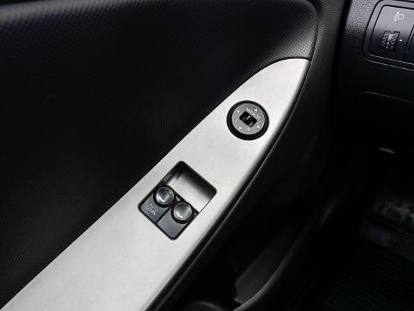 Hyundai Solaris I Рестайлинг с пробегом 2014 года, цена 877 000 рублей, 145984 км, хэтчбек, Автокод Объявления