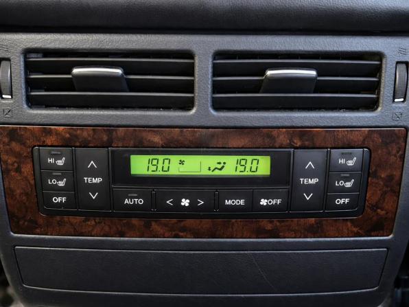 Toyota Land Cruiser 200 Series с пробегом 2012 года, цена 3 767 000 рублей, 162767 км, внедорожник, Автокод Объявления
