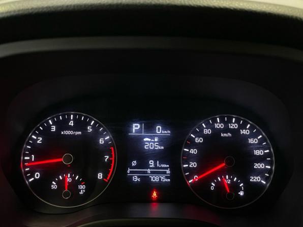 Kia Rio IV Рестайлинг с пробегом 2021 года, цена 1 730 000 рублей, 71000 км, хэтчбек, Автокод Объявления