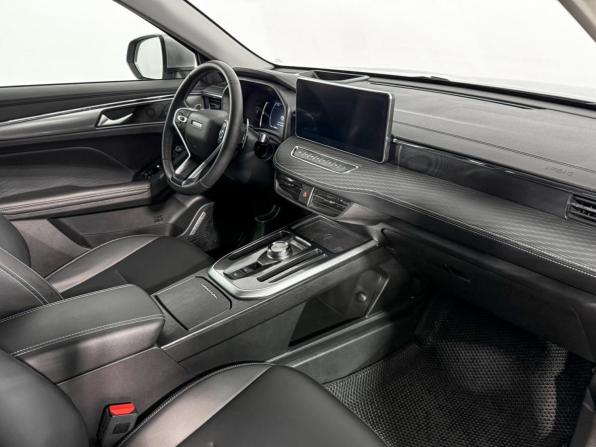 Haval Jolion I с пробегом 2023 года, цена 1 880 000 рублей, 24000 км, внедорожник, Автокод Объявления