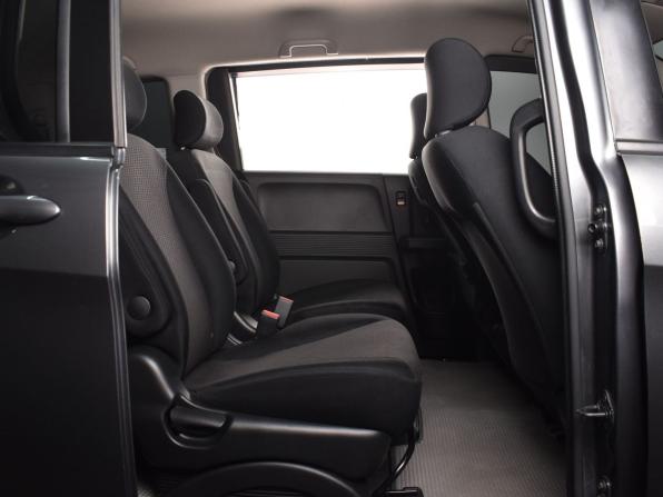 Honda Freed I Рестайлинг с пробегом 2012 года, цена 949 995 рублей, 186895 км, компактвэн, Автокод Объявления
