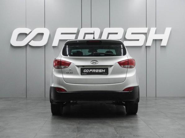 Hyundai ix35 I Рестайлинг с пробегом 2015 года, цена 1 299 000 рублей, 208838 км, внедорожник, Автокод Объявления