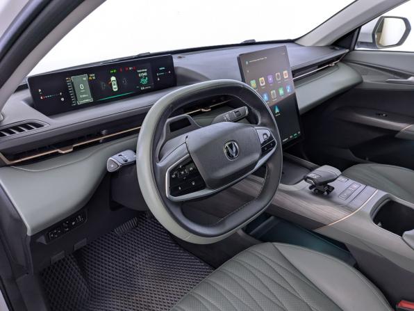 Changan Lamore с пробегом 2023 года, цена 1 775 000 рублей, 61939 км, седан, Автокод Объявления