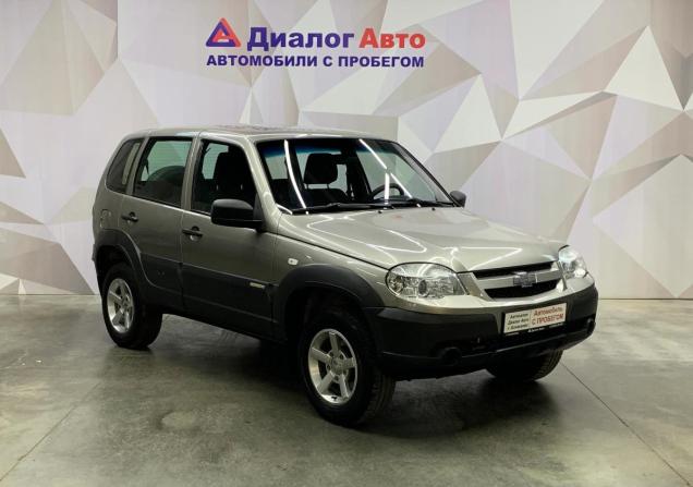 Chevrolet Niva I Рестайлинг с пробегом 2016 года, цена 640 000 рублей, 176594 км, внедорожник, Автокод Объявления