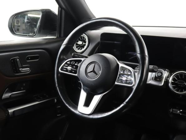 Mercedes-Benz GLB I (X247) с пробегом 2021 года, цена 3 599 000 рублей, 69000 км, внедорожник, Автокод Объявления