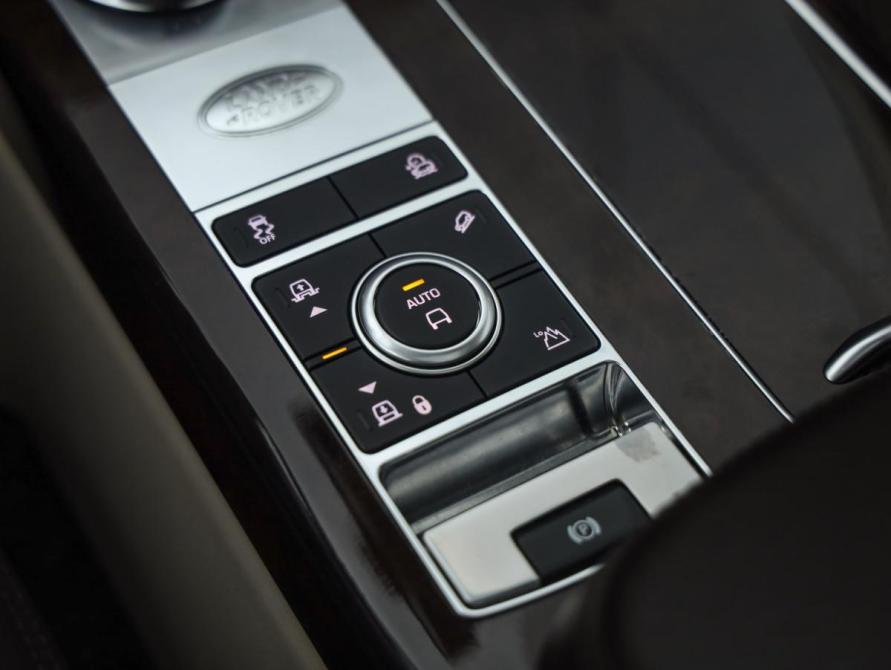 Land Rover Range Rover IV Рестайлинг Санкт-Петербург  - изображение 26
