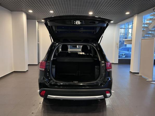 Mitsubishi Outlander III Рестайлинг 2 с пробегом 2017 года, цена 1 598 000 рублей, 269805 км, внедорожник, Автокод Объявления