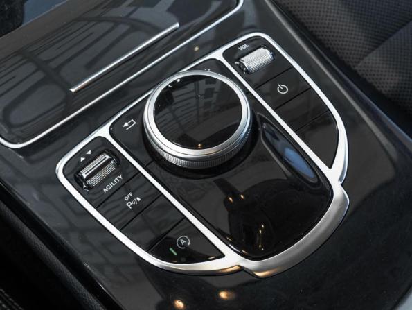 Mercedes-Benz C-Класс IV (W205) с пробегом 2015 года, цена 1 888 300 рублей, 206271 км, седан, Автокод Объявления