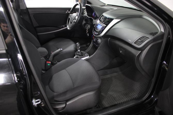 Hyundai Solaris I с пробегом 2014 года, цена 849 000 рублей, 96376 км, седан, Автокод Объявления