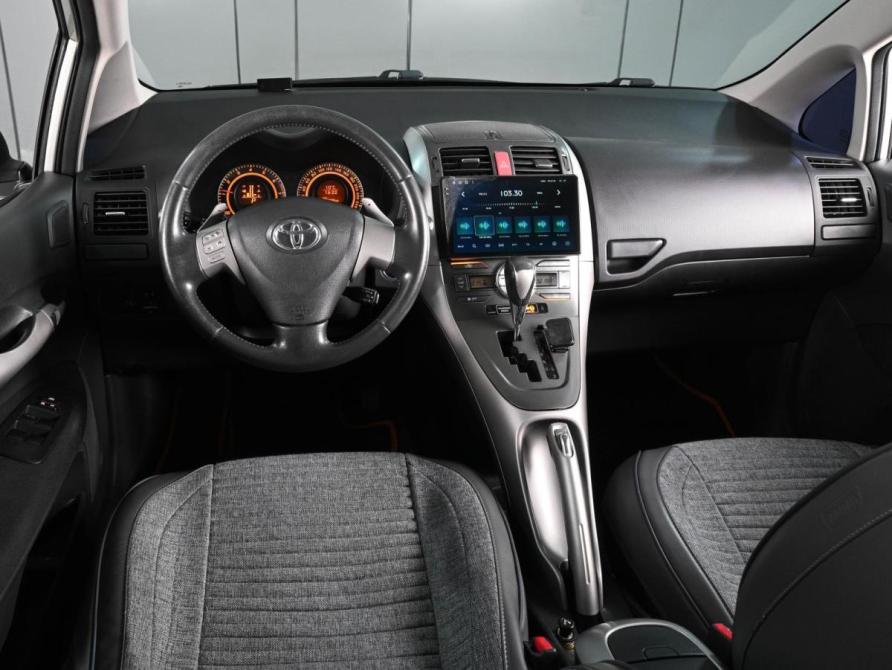 Toyota Auris I Ростов-на-Дону  - изображение 6