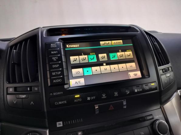 Toyota Land Cruiser 200 Series с пробегом 2011 года, цена 3 050 000 рублей, 221000 км, внедорожник, Автокод Объявления