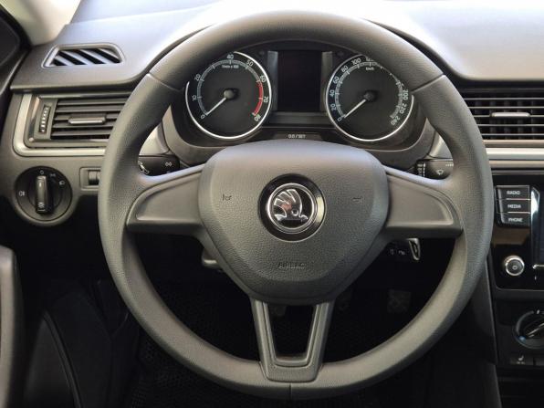 Skoda Rapid I Рестайлинг с пробегом 2019 года, цена 1 249 000 рублей, 115924 км, лифтбек, Автокод Объявления
