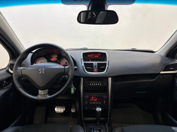Peugeot 207 I Рестайлинг с пробегом 2011 года, цена 520 000 рублей, 146726 км, хэтчбек, Автокод Объявления