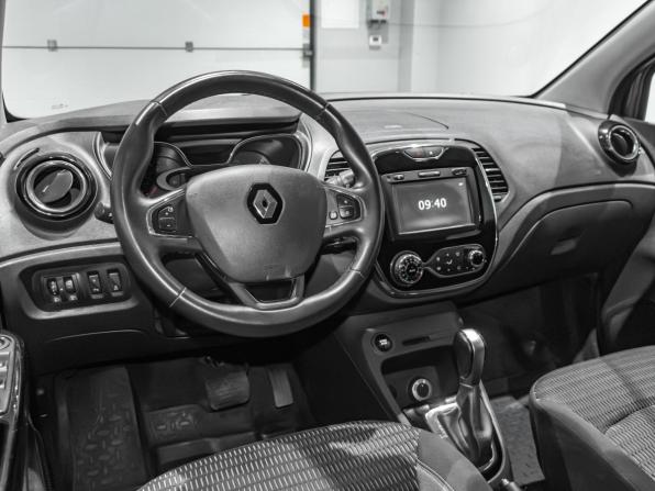 Renault Kaptur I с пробегом 2017 года, цена 1 488 843 рубля, 126186 км, внедорожник, Автокод Объявления