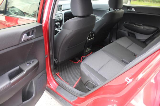 Kia Sportage IV Рестайлинг с пробегом 2020 года, цена 2 395 000 рублей, 79800 км, внедорожник, Автокод Объявления