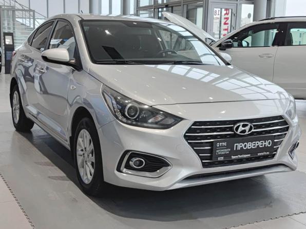 Hyundai Solaris II с пробегом 2018 года, цена 1 310 000 рублей, 132487 км, седан, Автокод Объявления