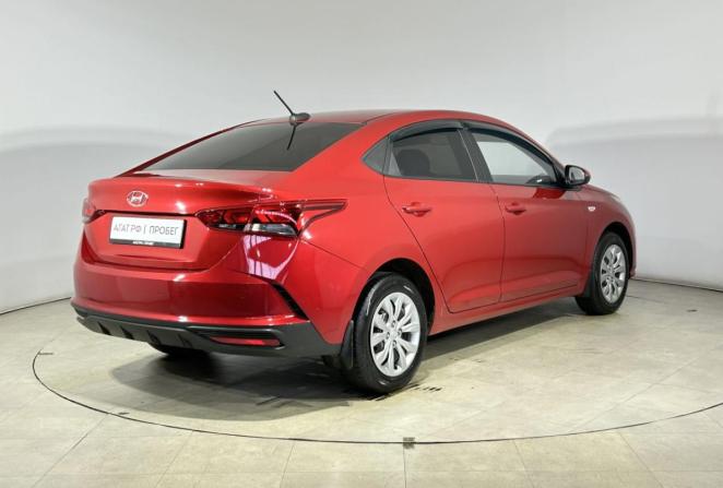 Hyundai Solaris II Рестайлинг с пробегом 2021 года, цена 1 650 000 рублей, 88905 км, седан, Автокод Объявления