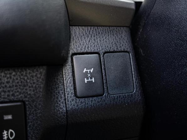 Toyota RAV4 IV (XA40) Рестайлинг с пробегом 2016 года, цена 2 430 000 рублей, 53951 км, внедорожник, Автокод Объявления