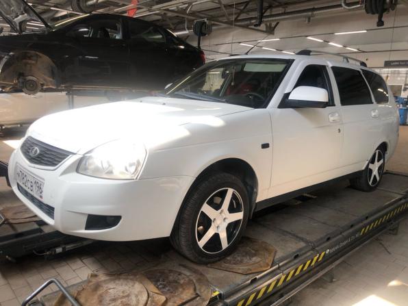 Lada (ВАЗ) Priora I Рестайлинг с пробегом 2015 года, цена 498 000 рублей, 238097 км, универсал, Автокод Объявления