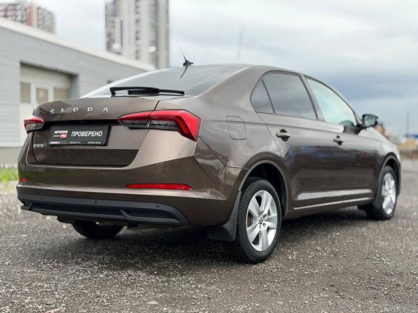 Skoda Rapid II с пробегом 2021 года, цена 1 515 000 рублей, 114300 км, лифтбек, Автокод Объявления