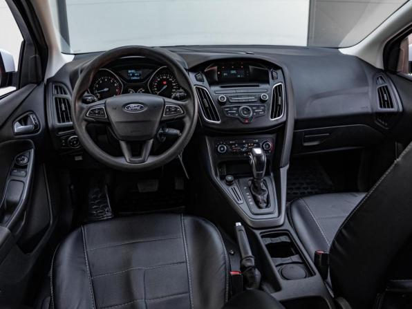 Ford Focus III Рестайлинг с пробегом 2017 года, цена 1 210 000 рублей, 134026 км, хэтчбек, Автокод Объявления