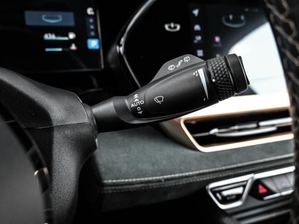 Geely Monjaro I с пробегом 2024 года, цена 2 959 000 рублей, 61911 км, внедорожник, Автокод Объявления