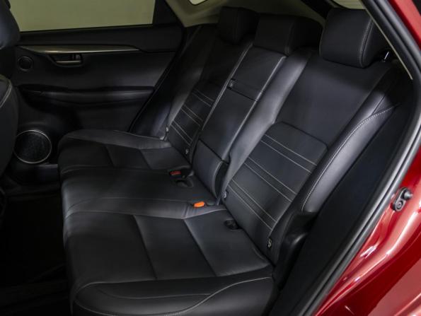Lexus NX I с пробегом 2016 года, цена 2 799 000 рублей, 92039 км, внедорожник, Автокод Объявления