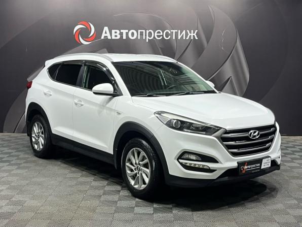 Hyundai Tucson III с пробегом 2018 года, цена 1 710 000 рублей, 211356 км, внедорожник, Автокод Объявления