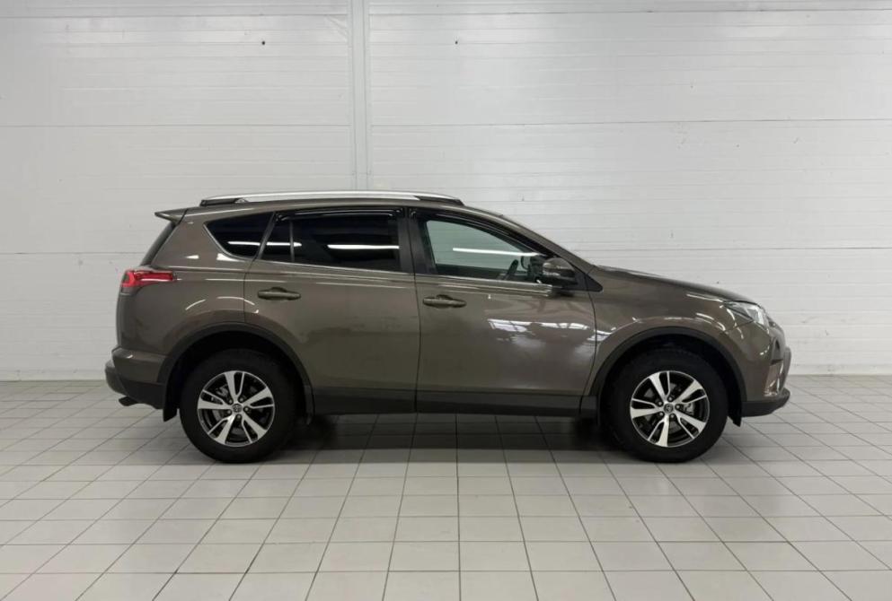 Toyota RAV4 IV (XA40) Рестайлинг Астрахань  - изображение 4
