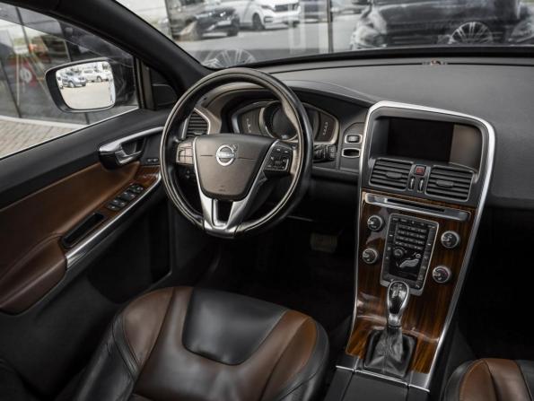 Volvo XC60 I Рестайлинг с пробегом 2013 года, цена 1 599 000 рублей, 273094 км, внедорожник, Автокод Объявления