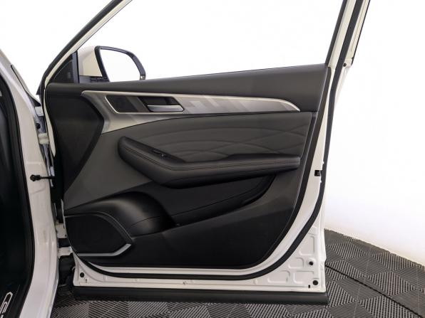 Haval F7x I Рестайлинг с пробегом 2023 года, цена 2 150 000 рублей, 27731 км, внедорожник, Автокод Объявления