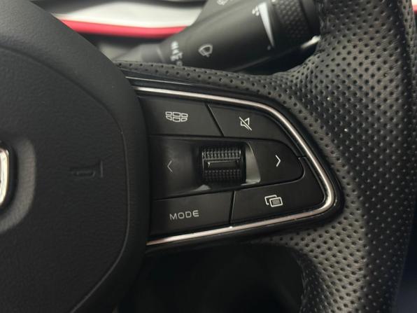 Geely Coolray I Рестайлинг с пробегом 2023 года, цена 2 090 000 рублей, 31026 км, внедорожник, Автокод Объявления