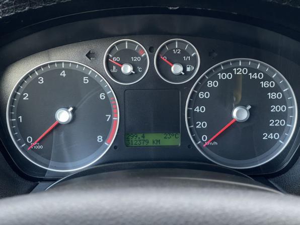 Ford Focus II с пробегом 2006 года, цена 398 000 рублей, 312379 км, седан, Автокод Объявления