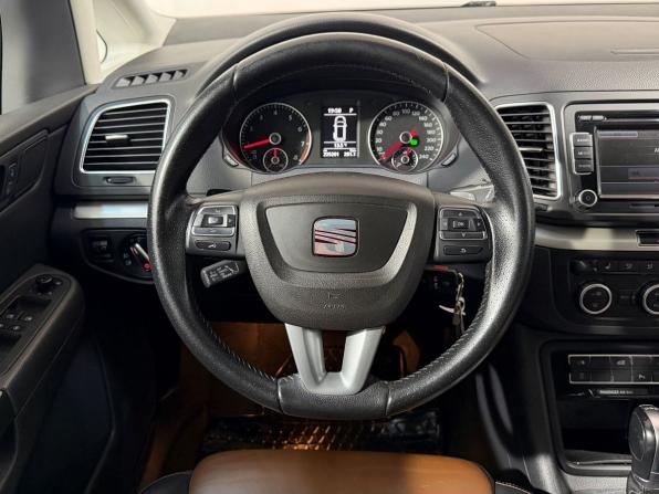 SEAT Alhambra II с пробегом 2014 года, цена 1 449 800 рублей, 225000 км, минивэн, Автокод Объявления