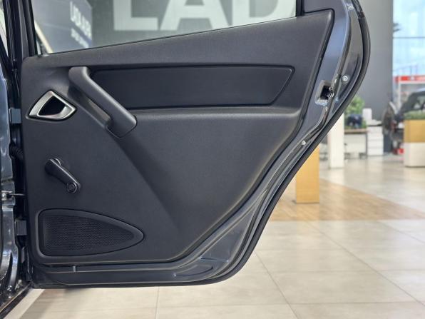Lada (ВАЗ) Granta I Рестайлинг с пробегом 2024 года, цена 889 000 рублей, 43300 км, лифтбек, Автокод Объявления