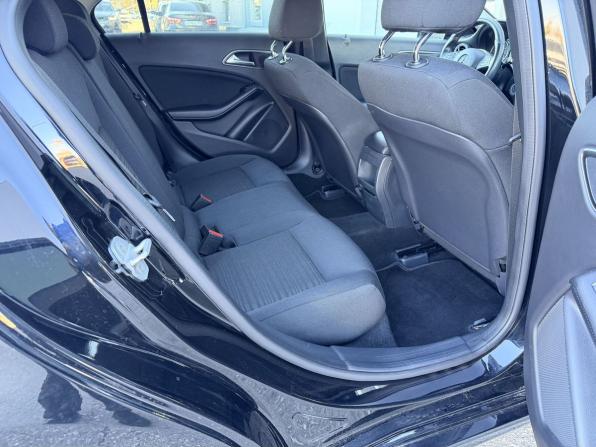Mercedes-Benz A-Класс III (W176) Рестайлинг с пробегом 2016 года, цена 1 500 000 рублей, 186783 км, хэтчбек, Автокод Объявления