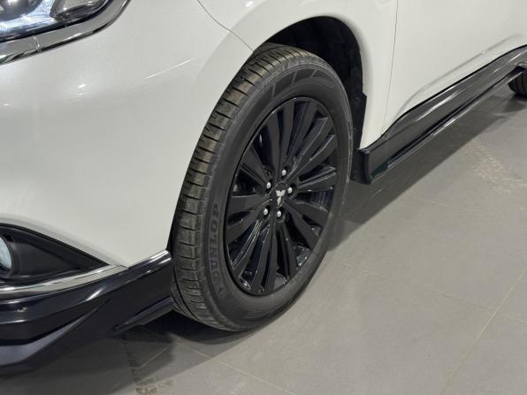 Mitsubishi Outlander III Рестайлинг 3 с пробегом 2022 года, цена 3 180 000 рублей, 38215 км, внедорожник, Автокод Объявления