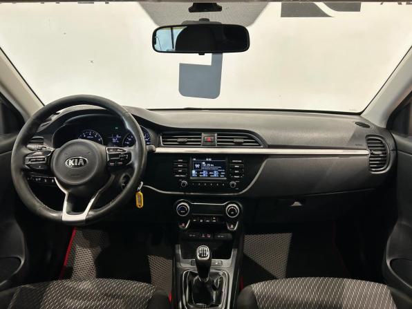 Kia Rio IV с пробегом 2018 года, цена 999 000 рублей, 140871 км, хэтчбек, Автокод Объявления
