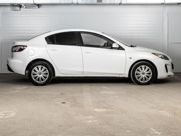 Mazda 3 II (BL) с пробегом 2010 года, цена 915 000 рублей, 267763 км, седан, Автокод Объявления