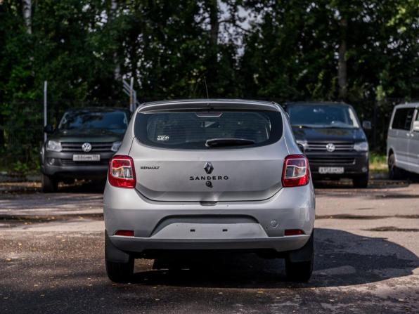 Renault Sandero II с пробегом 2014 года, цена 612 000 рублей, 138390 км, хэтчбек, Автокод Объявления