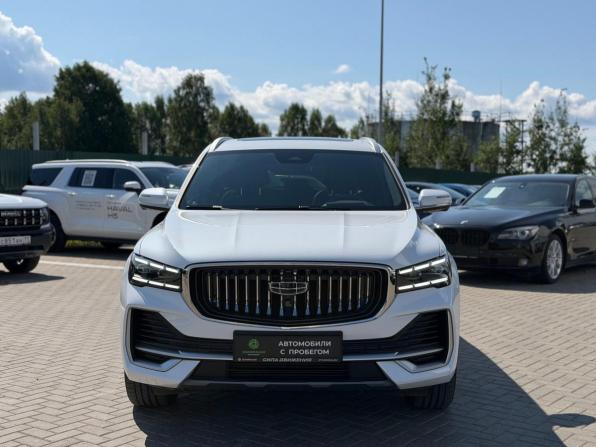 Geely Monjaro I с пробегом 2025 года, цена 3 950 000 рублей, 7414 км, внедорожник, Автокод Объявления
