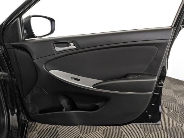 Hyundai Solaris I Рестайлинг с пробегом 2015 года, цена 1 199 000 рублей, 61400 км, седан, Автокод Объявления