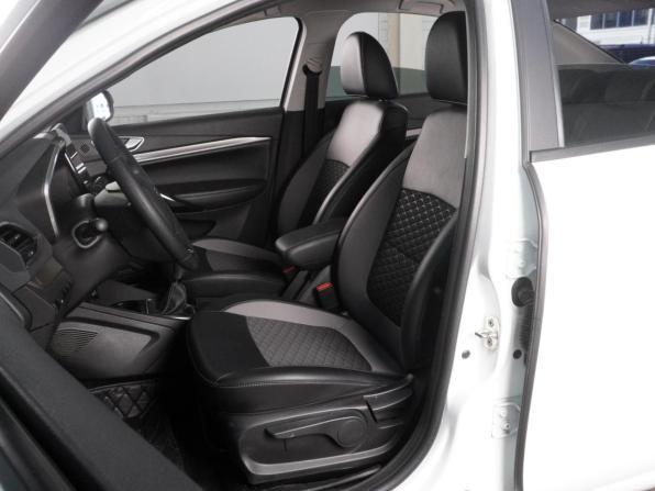 Lada (ВАЗ) Vesta I Рестайлинг (NG) с пробегом 2023 года, цена 1 385 000 рублей, 31059 км, седан, Автокод Объявления