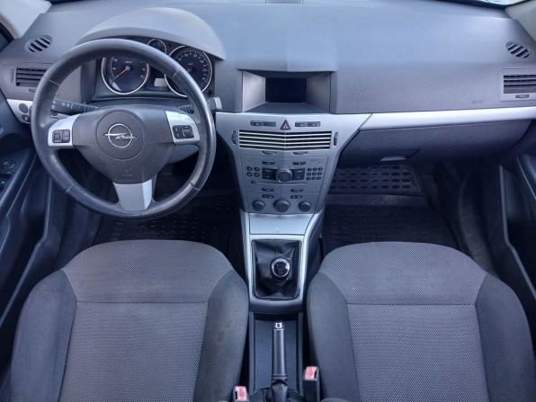 Opel Astra H Рестайлинг с пробегом 2011 года, цена 545 000 рублей, 148710 км, хэтчбек, Автокод Объявления