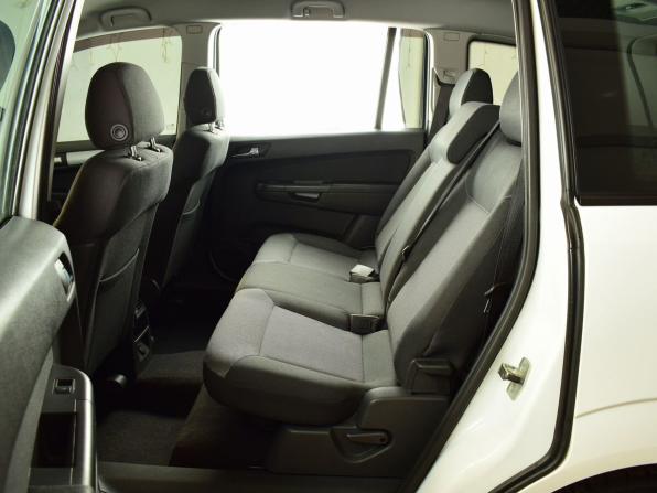 Opel Zafira B Рестайлинг с пробегом 2012 года, цена 654 999 рублей, 180765 км, компактвэн, Автокод Объявления
