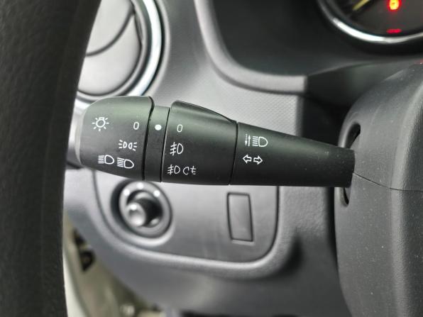 Renault Sandero II с пробегом 2017 года, цена 930 000 рублей, 161000 км, хэтчбек, Автокод Объявления
